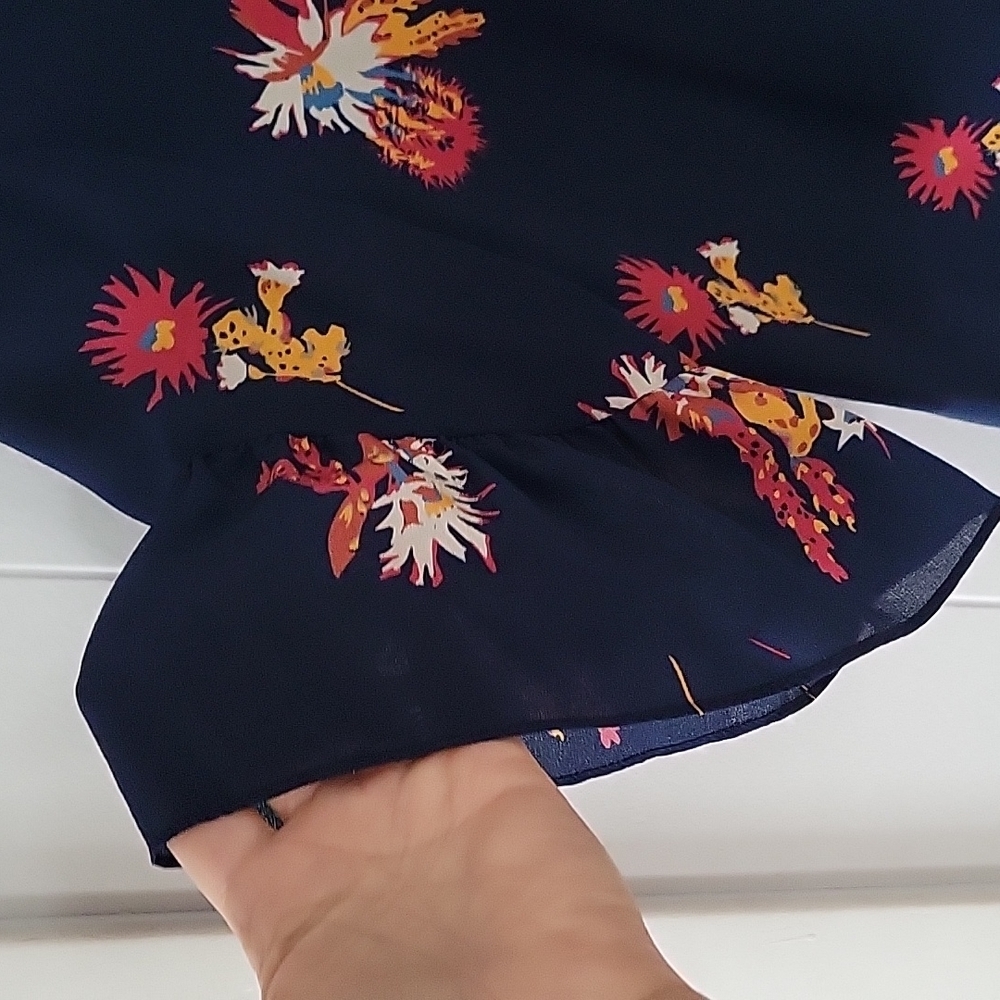 Madewell Silk Ruffle-Sleeve Top - Picture 4 of 8